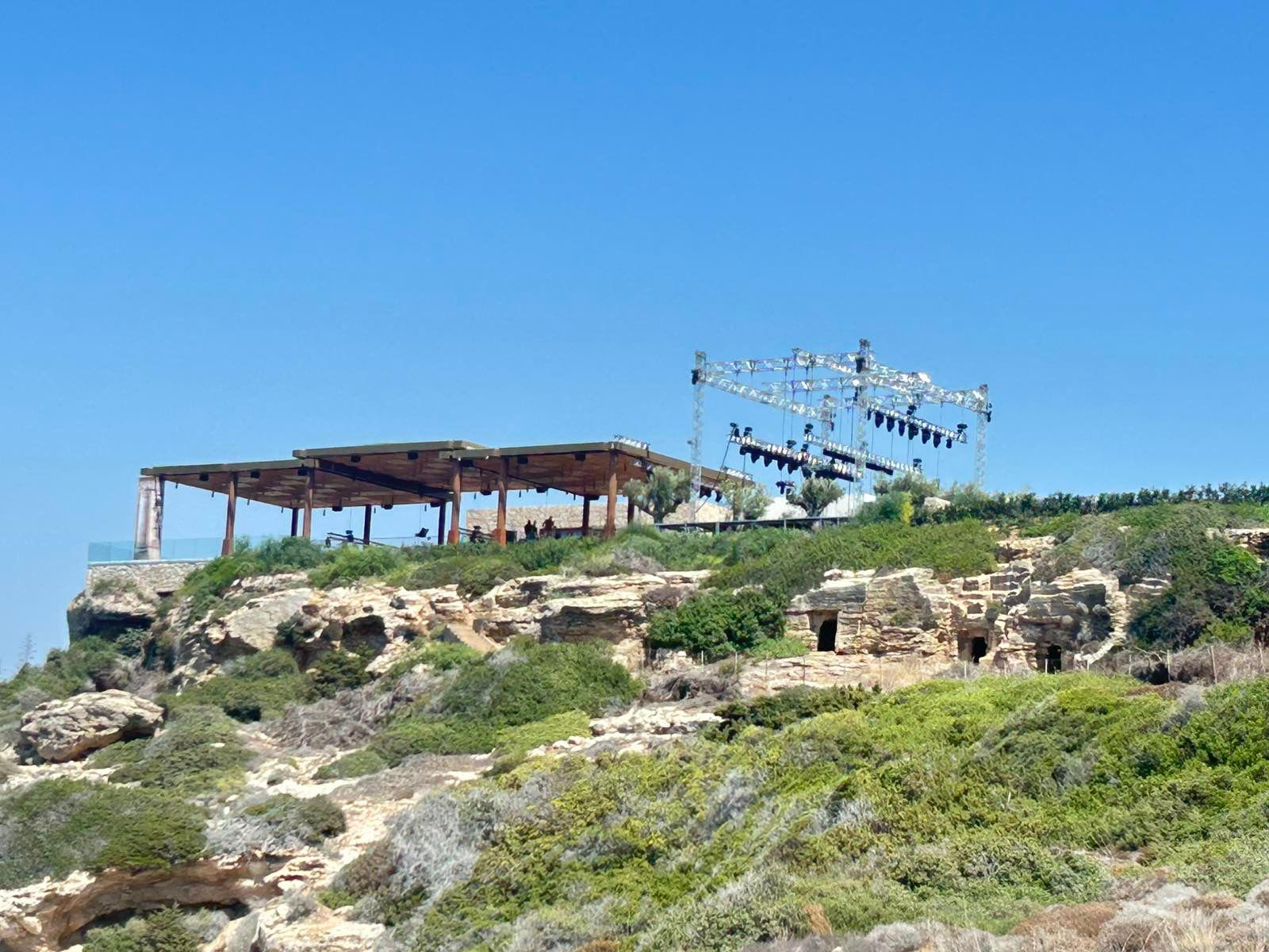 Τοποθέτηση Terra Cypria για τις υπαίθριες εκδηλώσεις στον Άγιο Γεώργιο Πέγειας